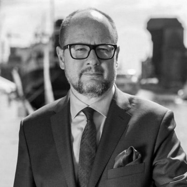 sp._pawel_adamowicz_2